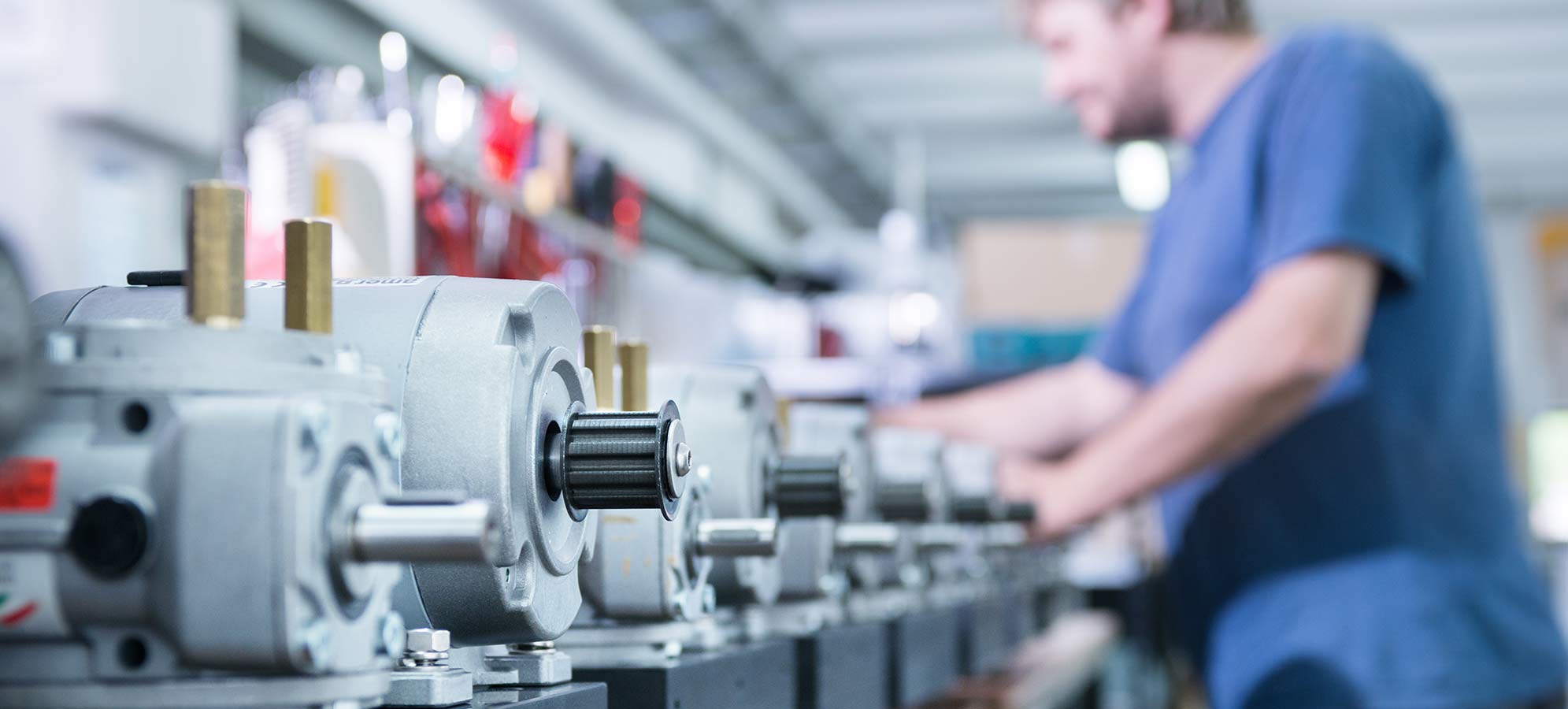 Avvolgimento e motore elettrico 1 Avvolgimento e motore elettrico Aufrollmechanik