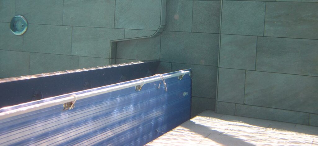 underground_klappe3 Underground con coperchio svg+xml;charset=utf